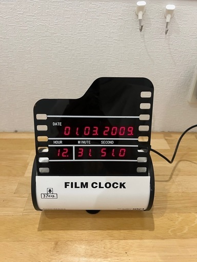 レア　レトロ　フィルム型　デジタル時計