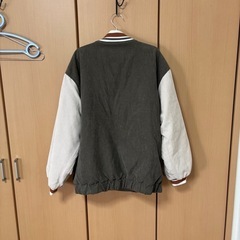 【値下げ】メンズジャケット　スタジャン　LLの画像