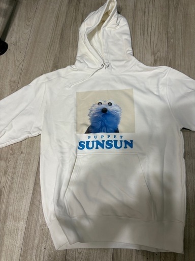 パペットスンスン パーカー