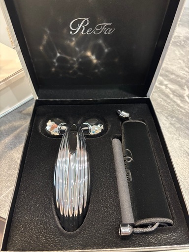 ⭐️新品　リファ　美顔ローラー