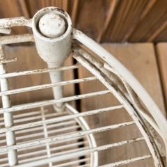 アイアンシェルフ　二段　白　高さ調整付き　キッチン　ランドリー　洗面所　玄関など　の画像