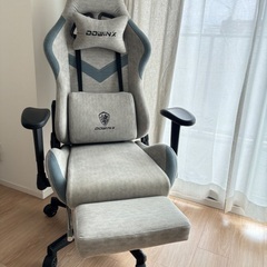 商談中【美品】Dowinx ゲーミングチェア グレー オットマン付き