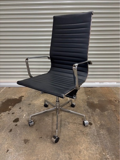 ⭐️美品⭐️デザイナーズチェア　オフィスチェア　レザー 肘付き