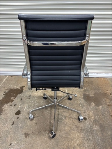 ⭐️美品⭐️デザイナーズチェア　オフィスチェア　レザー 肘付き