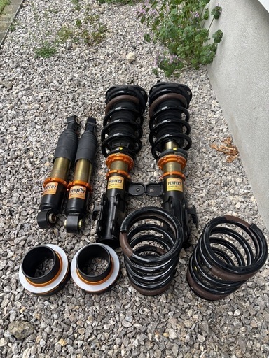 30系アルファード　ヴェルファイア　車高調