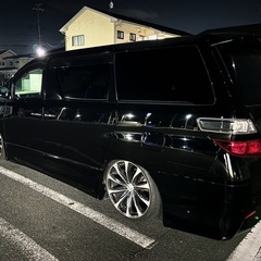 タイヤホイール　ロクサーニF10