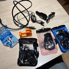 充電器 防水ケース 他