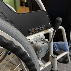 MATSUNAGA マツナガ 車いす ECO-201B 自走用 背折れ式 アルミ製 介助ブレーキ付き スタンダード車椅子 車イス  松永製作所  の画像