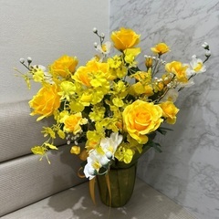 【お譲り予定先決定しています】造花 置物 フラワーアレンジメント...