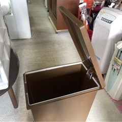 新輝合成　TONBO　45L　ゴミ箱　ゴミペール　ダストボックス　ペダルペール　2点あり　中古品　③の画像
