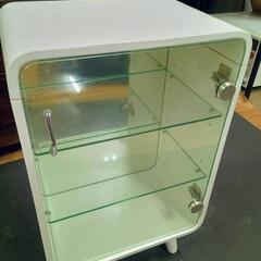 コレクションシェル　収納家具　小物入れ
