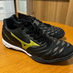 サッカー　トレシュー　ランバード　ミズノ　23cm