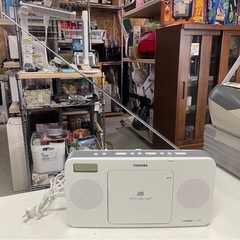 東芝　TOSHIBA　CDラジオ　CUTEBEAT　2012年製　CD　FM/AM　TY-CR20　中古品　稼働確認済　④の画像