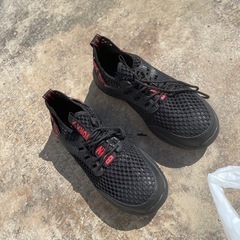 安全靴　黒の画像