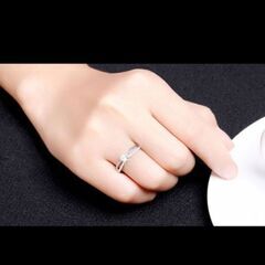 j→→→m43-4/ダイヤモンドＣＺブリリアントエックスデザインリングRDXの画像