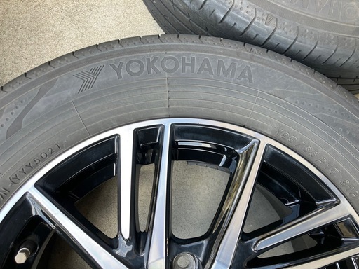 195/65R15ラジアルタイヤ付きホイール4本　ノア、ヴォクシー、セレナ、ステップワゴン等　ランクB