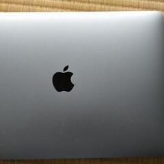 メモリ16GB MacBook Air M1 充電回数一桁　バッテリー100%の画像