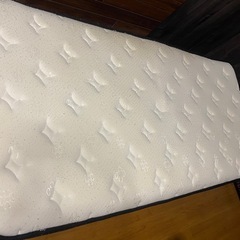 シングルベッド　