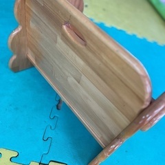 絵本棚の画像