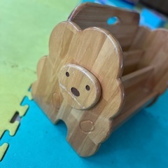 絵本棚の画像
