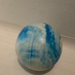 水色マーブルのゴムボール　20センチ程度の画像