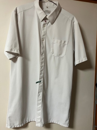 中部商業制服男子　