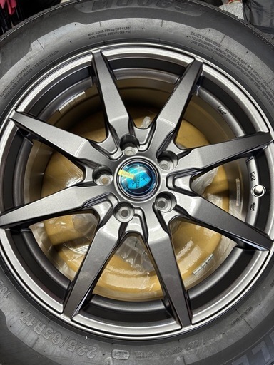 エステローザホイール　新品タイヤ付き