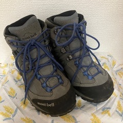 mont-bell 登山靴 23.5cm レディース　グレー