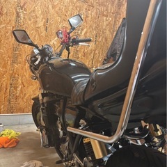 XJR4004hm  
