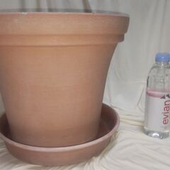 【まだ受付中】10-20 中古 プラスチック製 テラコッタ風丸型...