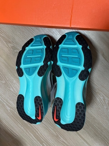 【新品】28.5㌢Nike ZoomX ランニングシューズ