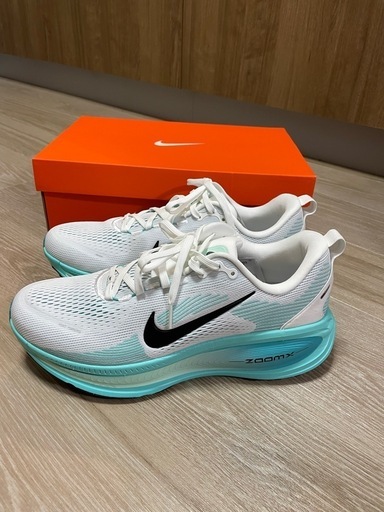 【新品】28.5㌢Nike ZoomX ランニングシューズ