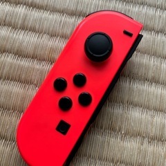 左ジョイコン ネオンレッド