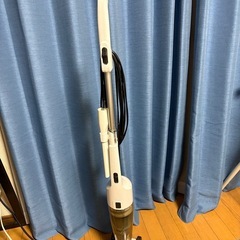 電源コード式掃除機