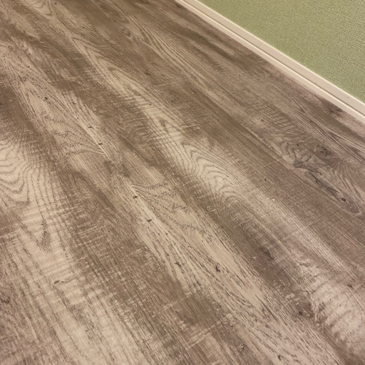 ‼️期間限定値引き中‼️【新品/未使用 】木目調フロアタイル