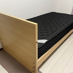 寝具一式揃います！シングルベッド&布団&付属品全てお譲りします！