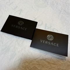 versace ピアスの画像