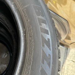 スタッドレスの画像