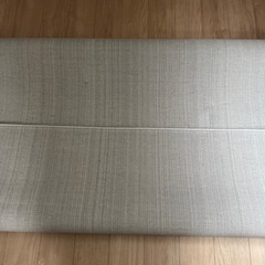 ニトリ アクセントラグ ベージュの画像