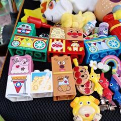 子供　オモチャ　女の子　アンパンマン　ピクミン　ポケモン　ミニオン　ミッキー　等の画像