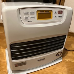 大容量石油ファンヒーターの画像