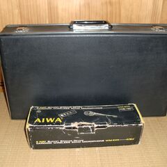 昭和演歌カセットカラオケセット　アタッシュケース＋マイク（電源確認のみ）＋歌詞ブック2冊付（希望でしたら＋千円でカセットデッキ）　全30巻＋おまけ7巻の画像