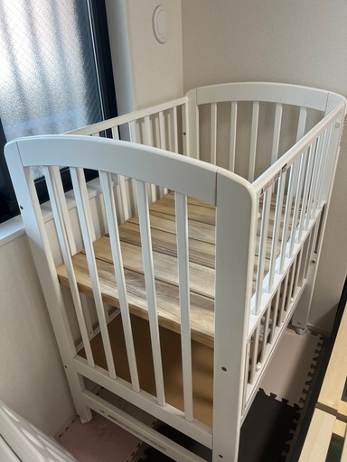 ミニベビーベッド　ハイタイプ　カトージ