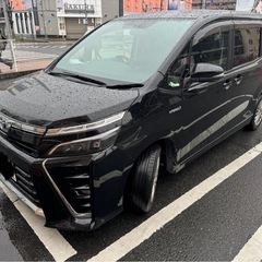 トヨタヴォクシーハイブリットH27