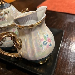 ヨーロピアンクラッシックお茶セットの画像