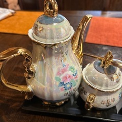 ヨーロピアンクラッシックお茶セットの画像