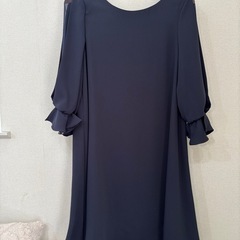 フォーマルワンピースの画像