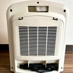 日立　温風ヒーター・足元に　お風呂場やトイレの画像
