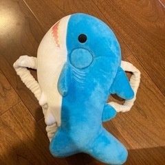 赤ちゃん　転倒防止　サメ