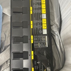 BOSS マルチエフェクターME6B
